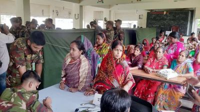 সেনা মেডিকেল ক্যাম্পেইনে চিকিৎসা পেলেন দেড় হাজার রোগী
