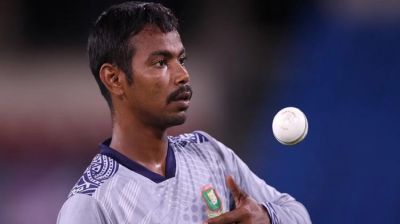 ওয়ানডেতে প্রথম উইকেট পেলেন তানভীর