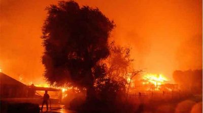 ক্যালিফোর্নিয়ায় ছড়িয়ে পড়েছে ভয়াবহ দাবানল