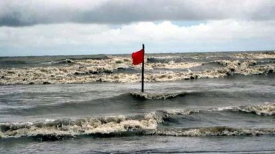 সাগরে সুস্পষ্ট লঘুচাপ : বন্দরে ৩নং সতর্কসংকেত