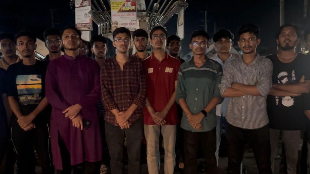 নোবিপ্রবির ৩ শিক্ষার্থীর ওপর হামলা, ক্লাস-পরীক্ষা বর্জনের ঘোষণা