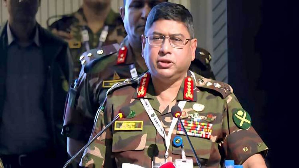 ভালো মানুষ না হলে দেশের উন্নতি সম্ভব না : সেনাপ্রধান