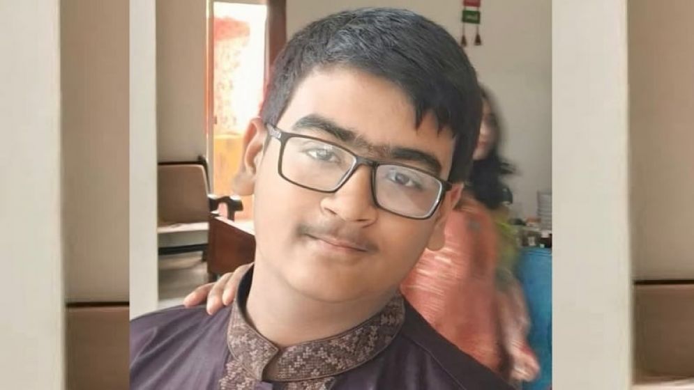 আইসিইউতে মাহতাব, বাইরে কাঁদছেন স্বজনরা