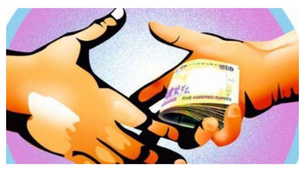 ব্যবসায়ীকে বুকসমান বালুতে পুঁতে নির্যাতন, টাকা আদায়ের অভিযোগ