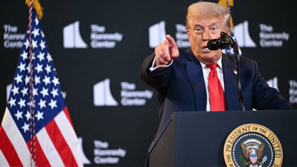 যুদ্ধ বন্ধে রাজি না হলে রাশিয়ার ‘পরিণতি গুরুতর’ হবে : ট্রাম্প