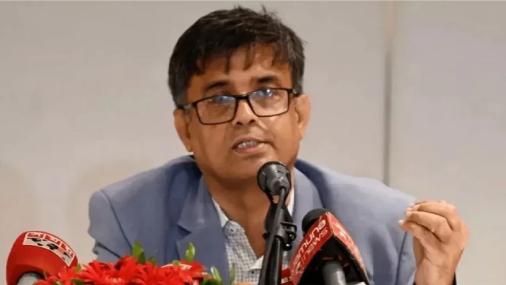 আওয়ামী লীগের সব ধরণের কাজে নজরদারি চলছে