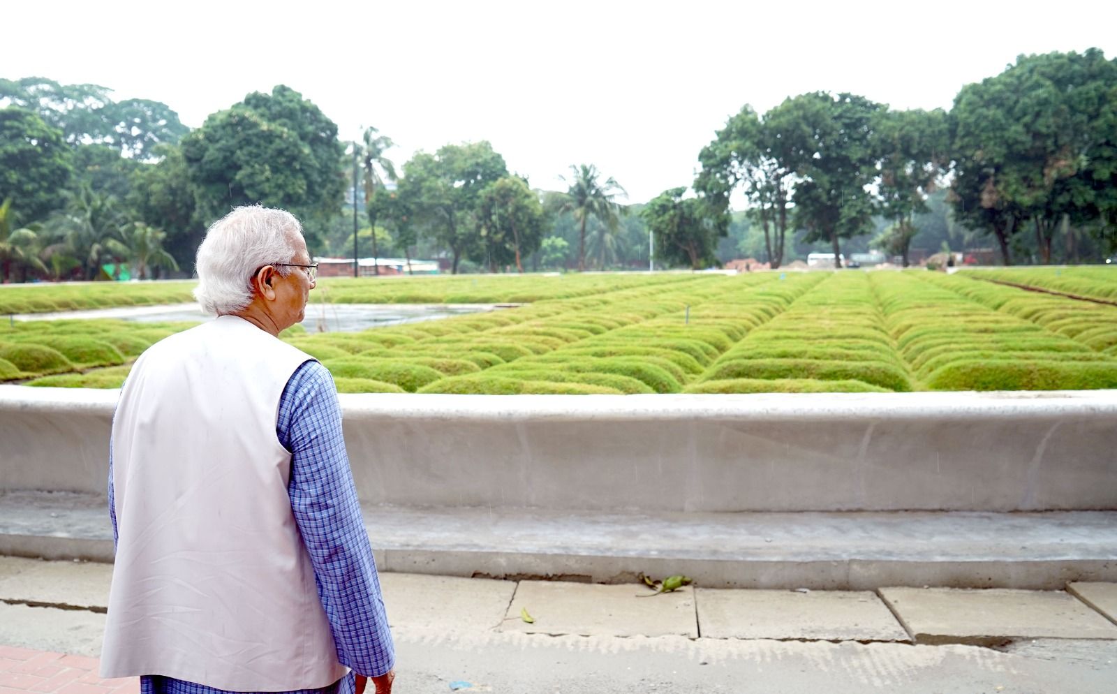 জুলাই স্মৃতি জাদুঘর পরিদর্শন করলেন প্রধান উপদেষ্টা