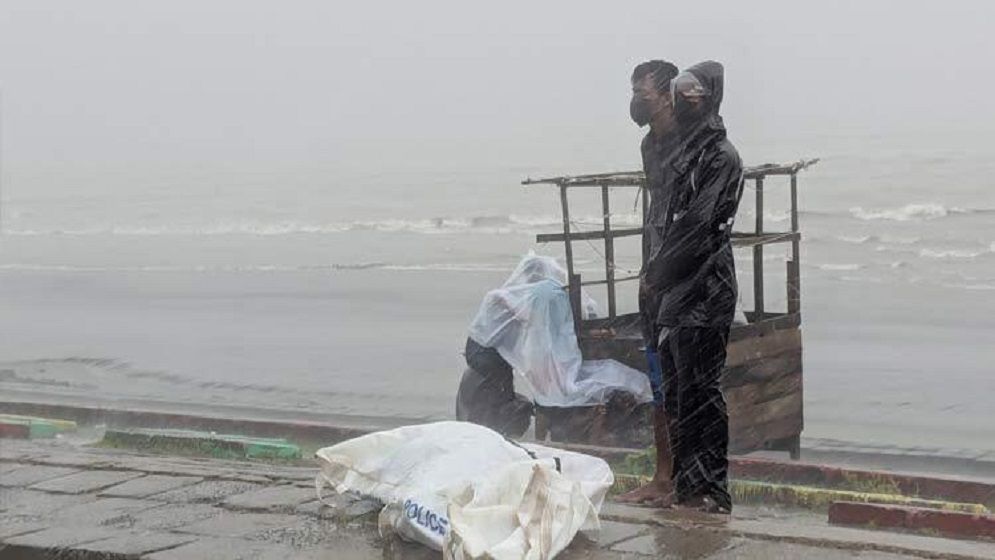 কুয়াকাটা সৈকতে নিখোঁজ জেলের মরদেহ উদ্ধার