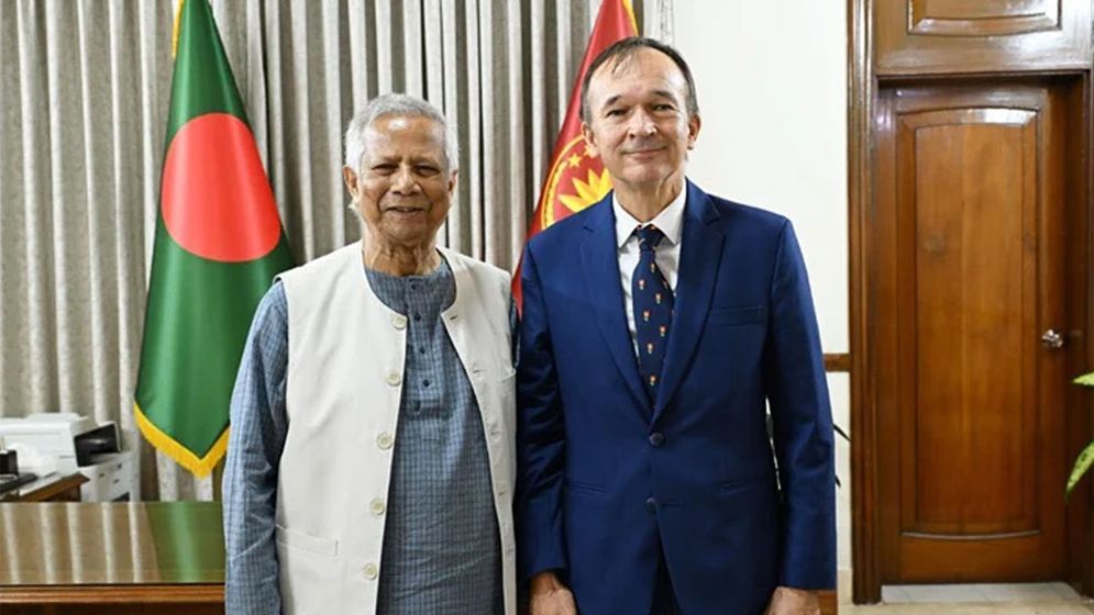 প্রধান উপদেষ্টার সঙ্গে নেদারল্যান্ডস দূতাবাসের মিশনপ্রধানের বিদায়ী সাক্ষাৎ