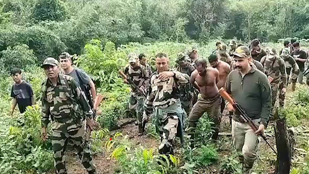 মেঘালয়ে পাঁচ বাংলাদেশি আটক, বললেন ‘আমরা শেখ হাসিনার দল করতাম’