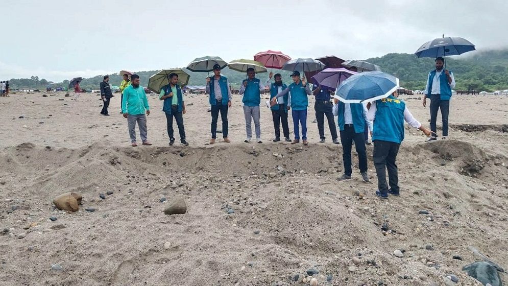 ভোলাগঞ্জে অবৈধ পাথর উত্তোলনে দুদকের অভিযান