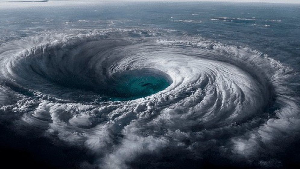 ক্যাটাগরি-৫ ঘূর্ণিঝড়ে রূপ নিয়েছে হ্যারিকেন অ্যারিন, গতি ছাড়িয়েছে ২৬০ কিলোমিটার