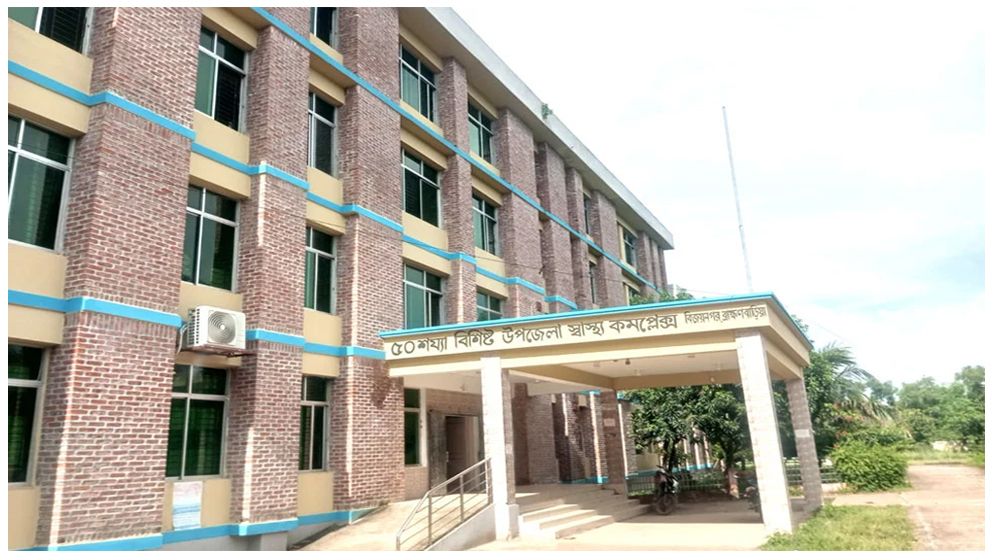 ফেসবুক স্ট্যাটাসকে কেন্দ্র করে দু’গোষ্ঠীর সংঘর্ষ, আহত ২৫