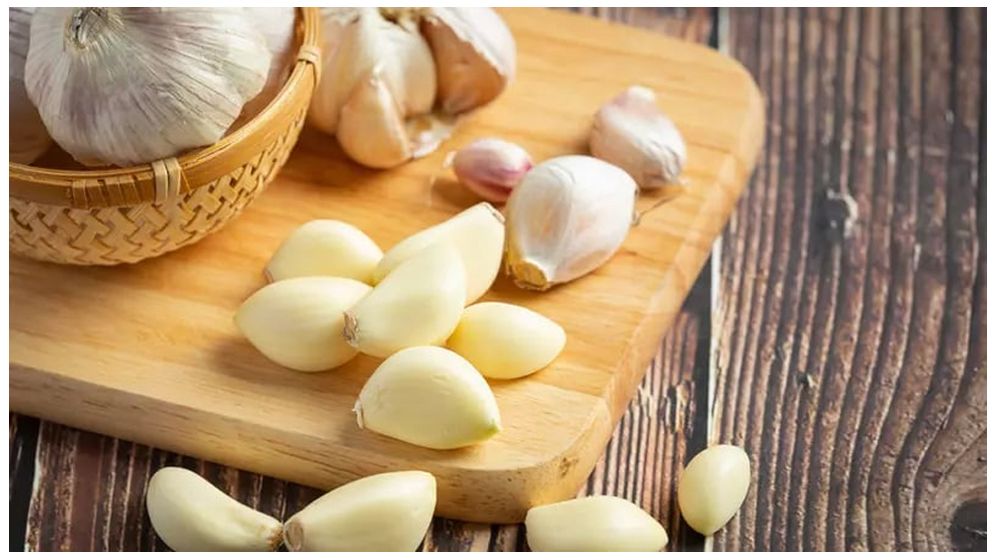 প্রতিদিন রসুন খেলে শরীরে কী পরিবর্তন ঘটে