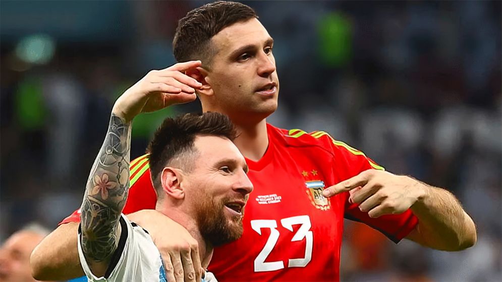 মেসির মায়ামিতে যাচ্ছেন মার্টিনেজও