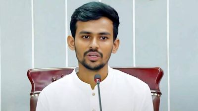 আমি নির্বাচনকালীন সরকারে থাকছি না : আসিফ মাহমুদ