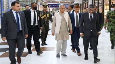 প্রধান উপদেষ্টা মালয়েশিয়ার উদ্দেশে ঢাকা ছেড়েছেন