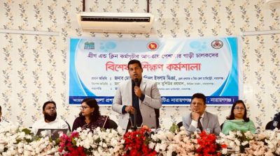 জেলা প্রশাসকের উচ্চ প্রশংসায় নারায়ণগঞ্জ বাস চালকরা