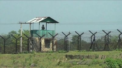 ফেনীর সীমান্ত থেকে বাংলাদেশি নাগরিককে ধরে নিয়ে গেল বিএসএফ