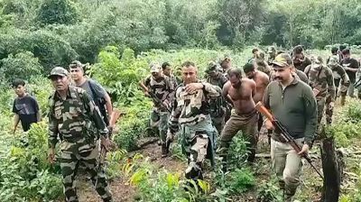 মেঘালয়ে পাঁচ বাংলাদেশি আটক, বললেন ‘আমরা শেখ হাসিনার দল করতাম’