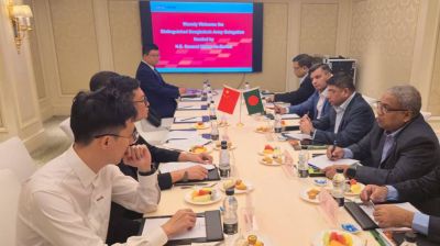 চীন সফর শেষে দেশে ফিরলেন সেনাপ্রধান