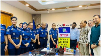 সড়ক নিরাপত্তা নিশ্চিতকরণে কেএসআরএমের ট্রাফিক সাইন হস্তান্তর