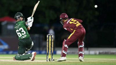 ওয়েস্ট ইন্ডিজকে হারিয়ে সিরিজ জয় পাকিস্তানের