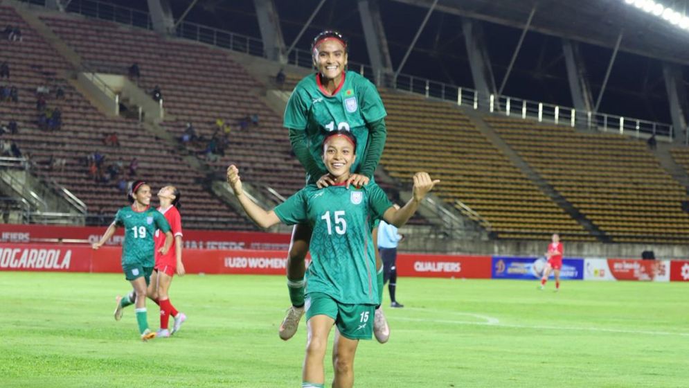 ‘ভয়’ থেকে সাগরিকার লাওস জয়