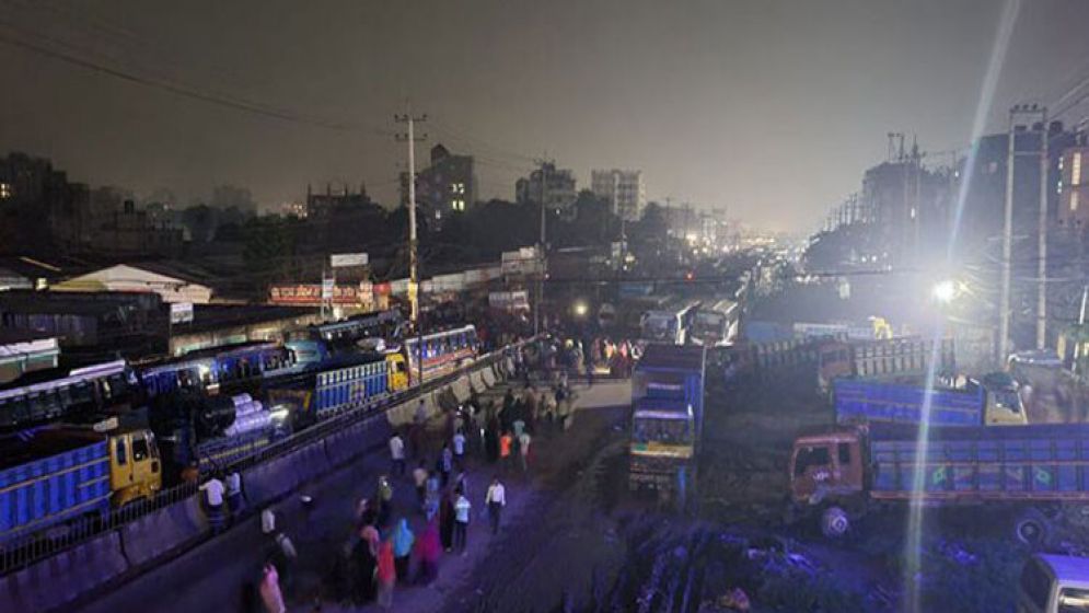 আশুলিয়ায় লরিচাপায় নারী ও শিশুসহ নিহত ৩