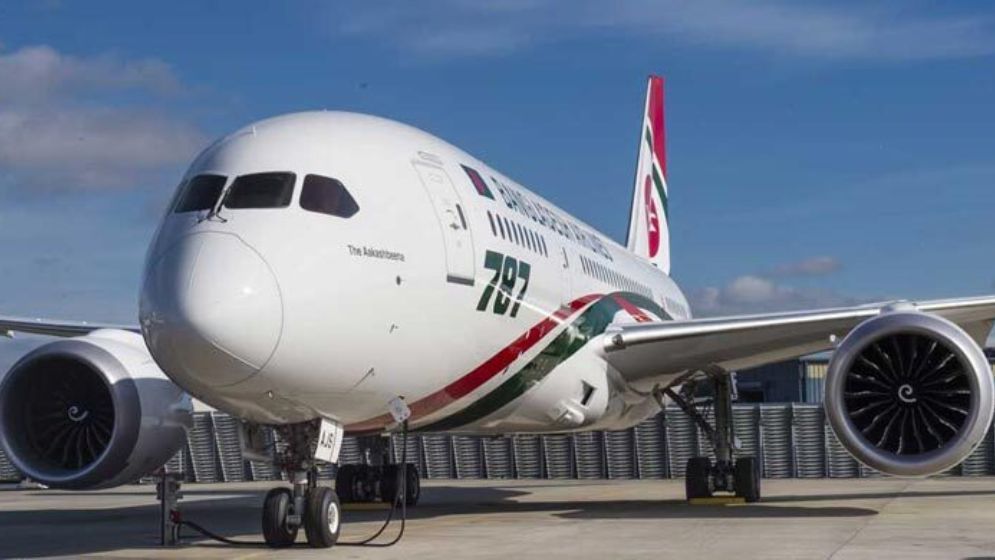 বিমানে যান্ত্রিক ত্রুটি, দুবাইয়ে আটকা  ১৭৮ যাত্রী