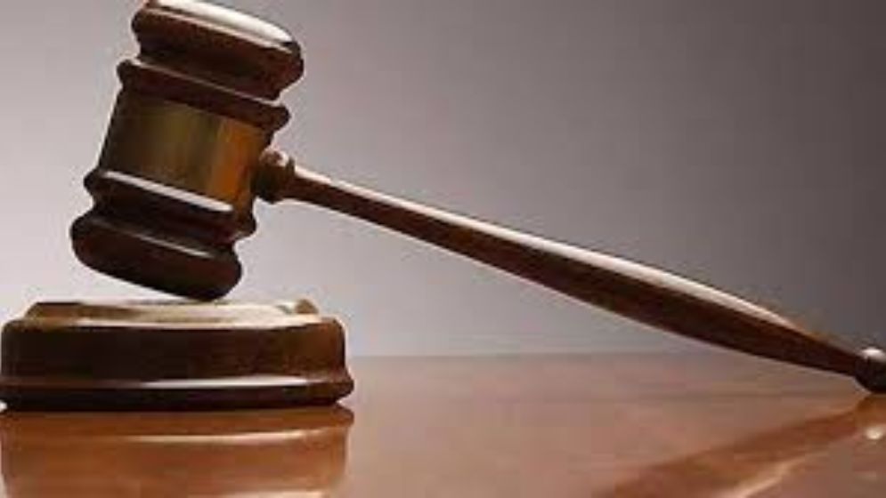 অভিযোগ তদন্তে ডিআইজিকে আদালতের নির্দেশ