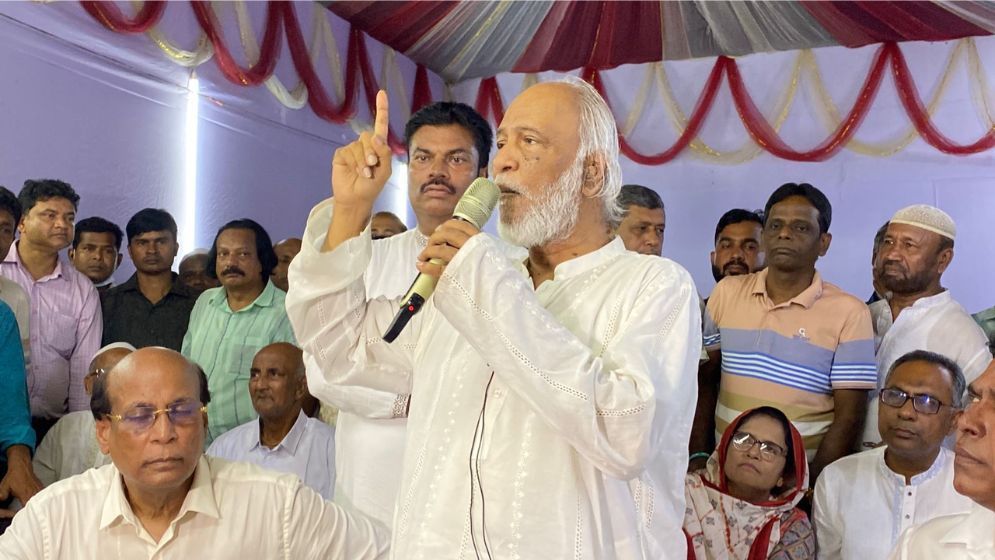 দেশে অন্যায়-দুর্নীতিকে প্রশ্রয় দেয়া হবে না : মঈন খান