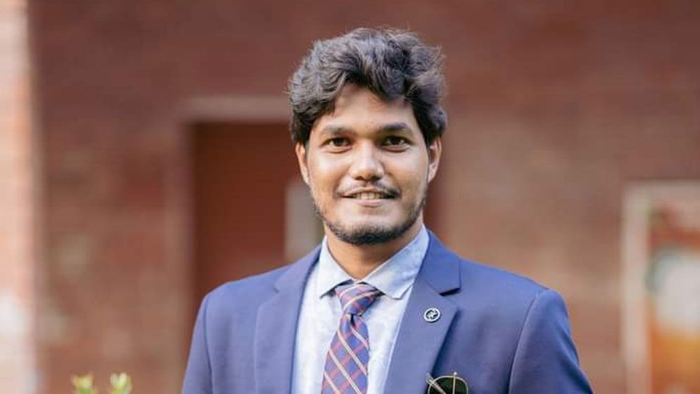 রিটার্নিং কর্মকর্তার অনুমতি নিয়েই কেন্দ্রে ঢুকেছি: ভিপিপ্রার্থী আবিদুল