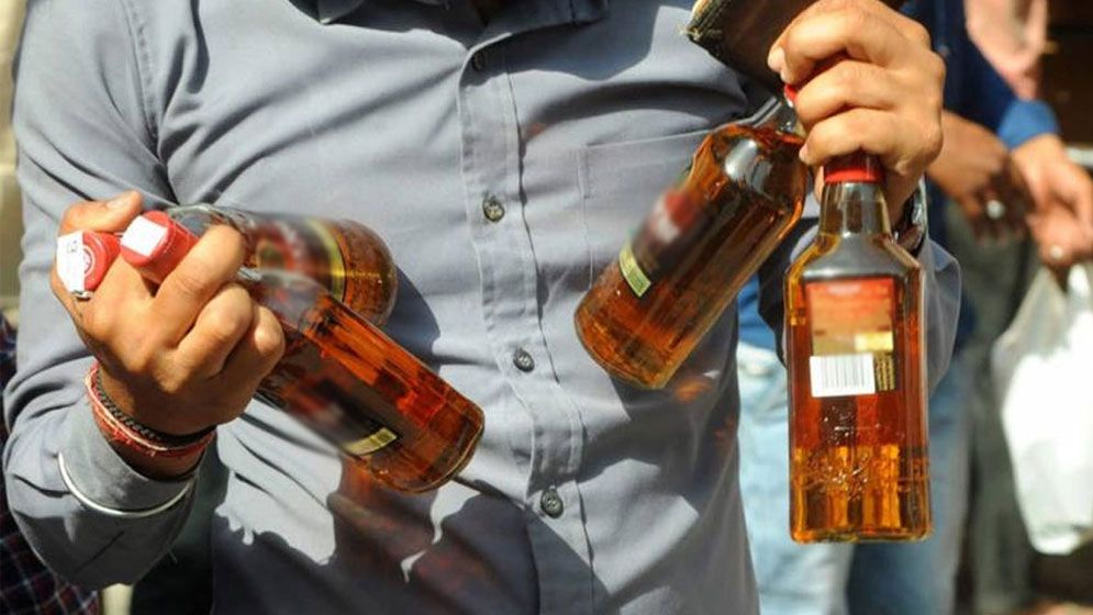 মুন্সীগঞ্জে বিষাক্ত মদপানে প্রাণ গেল ৫ জনের