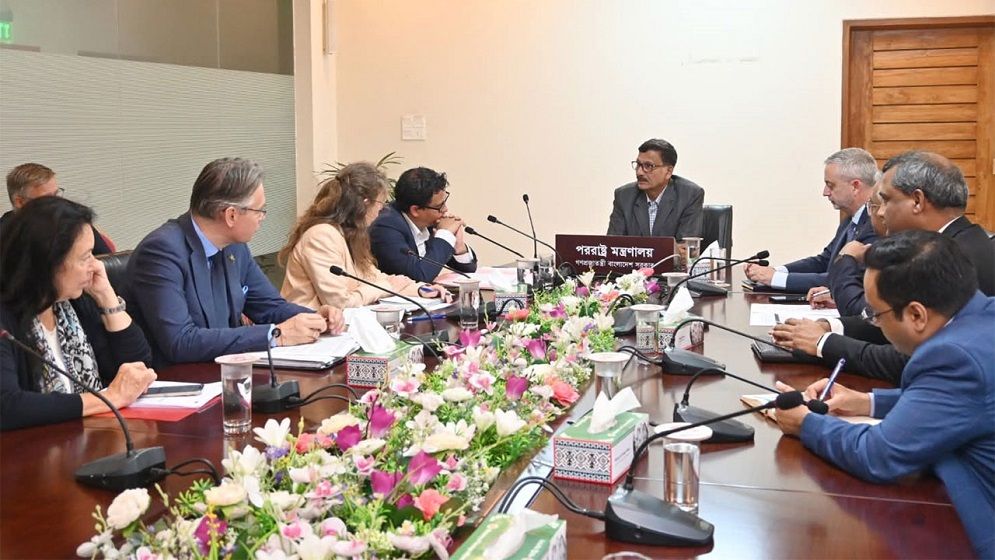 মানবাধিকার উন্নয়নে অন্তর্বর্তী সরকারের প্রশংসা করল ইইউ প্রতিনিধি দল