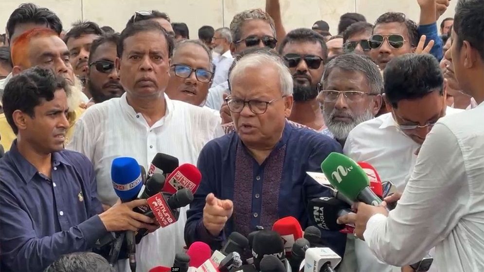 গণঅভ্যুত্থানে তারেক রহমান তরুণদের উদ্বুদ্ধ করে রাজপথে নামিয়েছিলেন: রিজভী