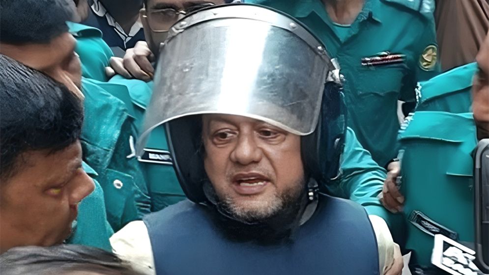 ছাগল-কাণ্ডের মতিউরকে অনৈতিক সুবিধা, ১১ পুলিশ সদস্য বরখাস্ত