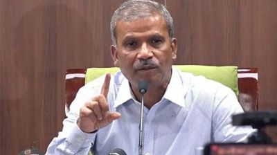 প্রধান বিচারপতির সঙ্গে সেনাপ্রধানের বৈঠককে ‘গুজব’ বললেন আসিফ নজরুল