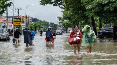 আকস্মিক বন্যায় বিপর্যস্ত ইন্দোনেশিয়া, নিহত ১৪