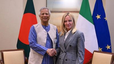 নিউইয়র্কে ইতালির প্রধানমন্ত্রী মেলোনির সঙ্গে প্রধান উপদেষ্টার বৈঠক