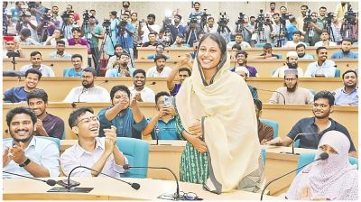 ‘আমি ইনকিলাবের জুমা, আমার রাজনৈতিক গ্রুমিং হাদি ভাইদের হাতে’
