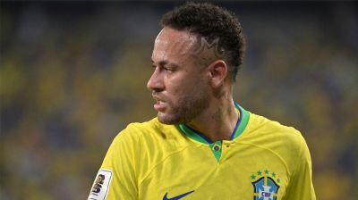 নেইমারকে দলে চান আনচেলত্তি, শর্ত শারীরিক সক্ষমতা