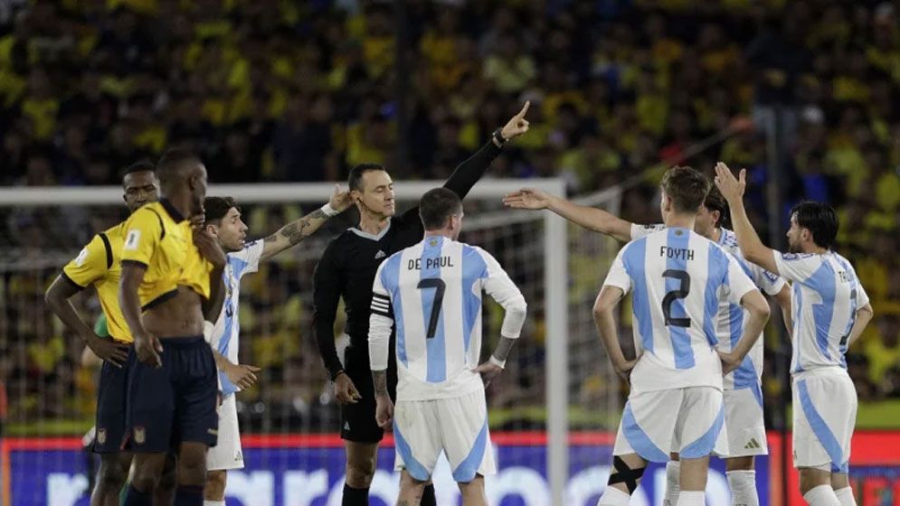 মেসিহীন আর্জেন্টিনার হোঁচট