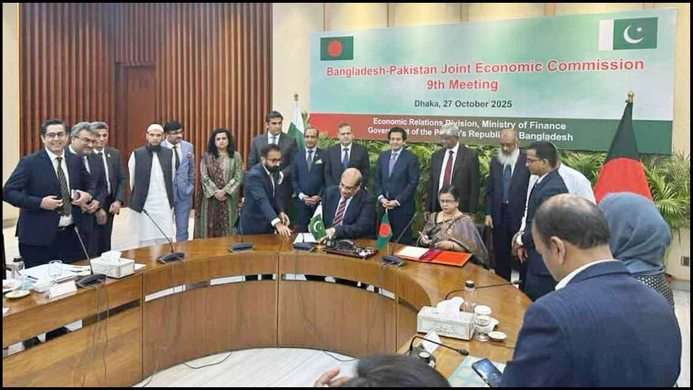 বাংলাদেশ-পাকিস্তান পারস্পরিক বাণিজ্য ও আঞ্চলিক সহযোগিতায় একমত