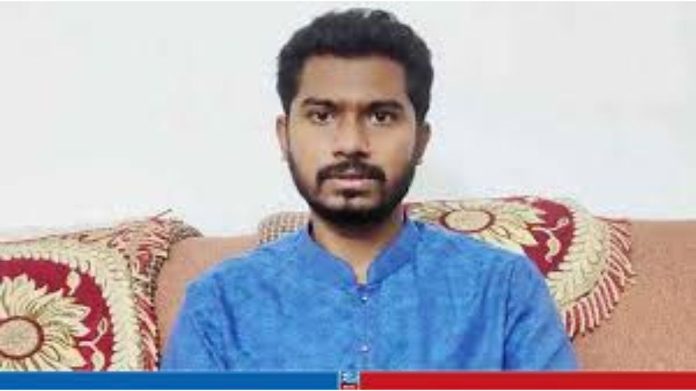 সিঙ্গাপুর থেকে ফিরেছেন নুরুল হক নুর