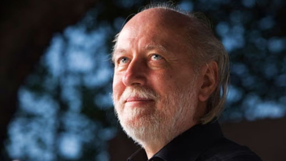 হাঙ্গেরিয়ান লেখক ক্রাসনাহোরকাই সাহিত্যে নোবেল পেলেন