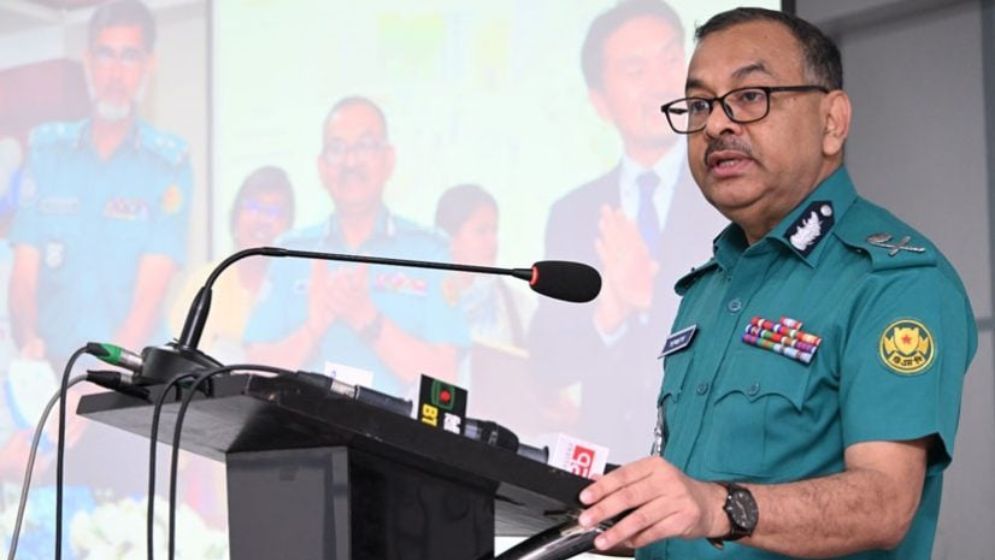 নির্বাচনে অপশক্তি মোকাবিলায় সক্ষম আইনশৃঙ্খলা বাহিনী : ডিএমপি কমিশনার