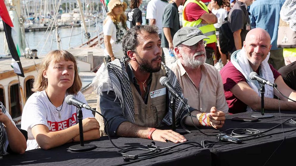 ইসরায়েলে আটক ফ্লোটিলা অভিযাত্রীদের অনির্দিষ্টকালের জন্য অনশন শুরু