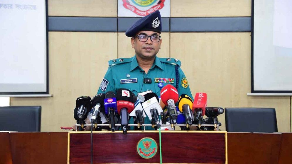 ঢাকায় ঝটিকা মিছিল থেকে গ্রেপ্তার প্রায় ৩ হাজার আওয়ামী লীগ নেতাকর্মী: ডিএমপি