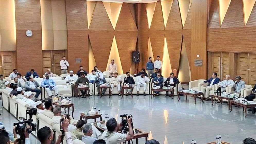 শুক্রবারের মধ্যে জুলাই সনদ বাস্তবায়নের ‘চূড়ান্ত রোডম্যাপ’: আলী রীয়াজ